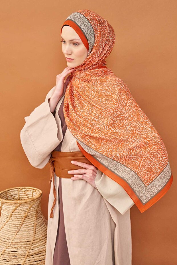 Lorena-Riva Shawl Tencel Guipure Pattern Light Orange