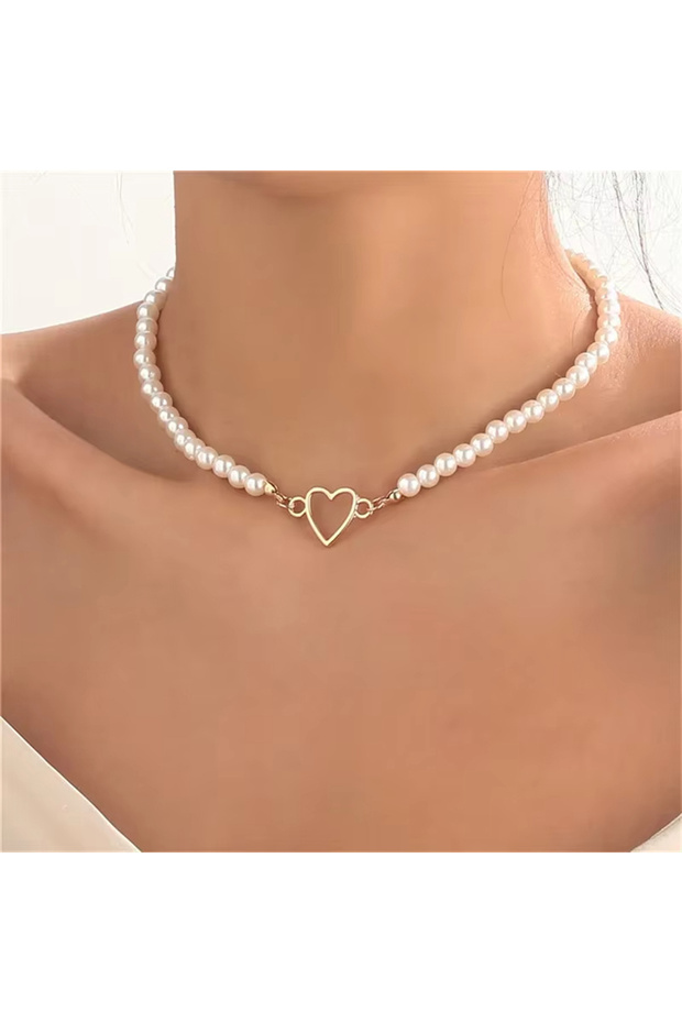 B Trendy Love Heart Pearl Choker Necklace Female Personality Party Fashion Clavicle Collier Accessor