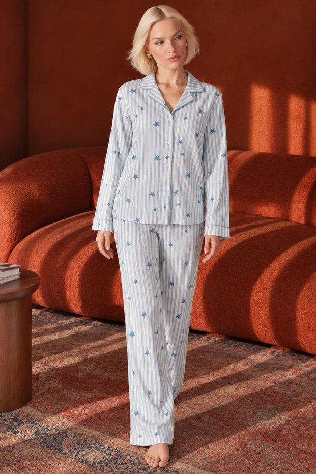 Women's Comfortable Long Sleeve Buttoned Blue Pajama Set