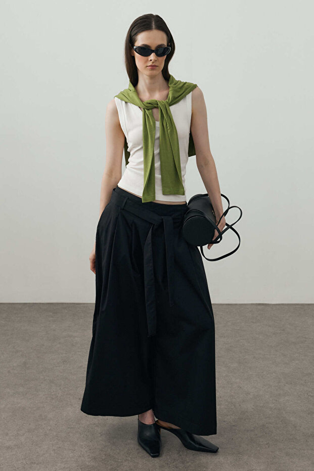 Wide Pleated Trouser Skirt Black