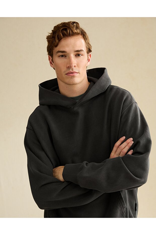 AE Laidback Luxe Heavyweight Hoodie