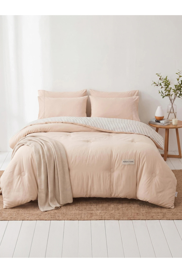 1-Piece Polyester Comforter - Pink, 150X200Cm