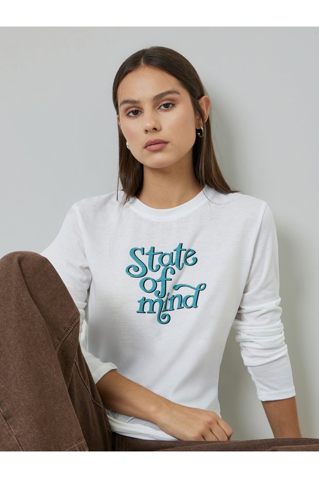 White Slogan Print Long Sleeves Regular Fit T-Shirt