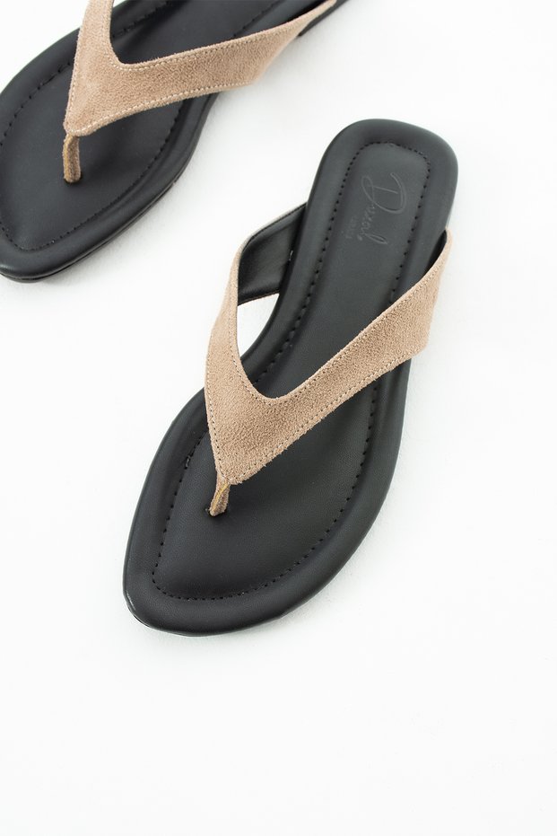 Anna Flip Flops Flat Sole Women's Slippers / Sandals