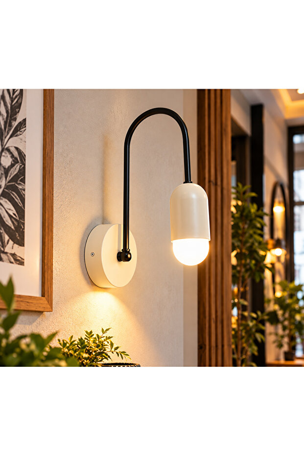 Modern Decorative Wall Sconce – Curved Design Stylish Indoor Lighting