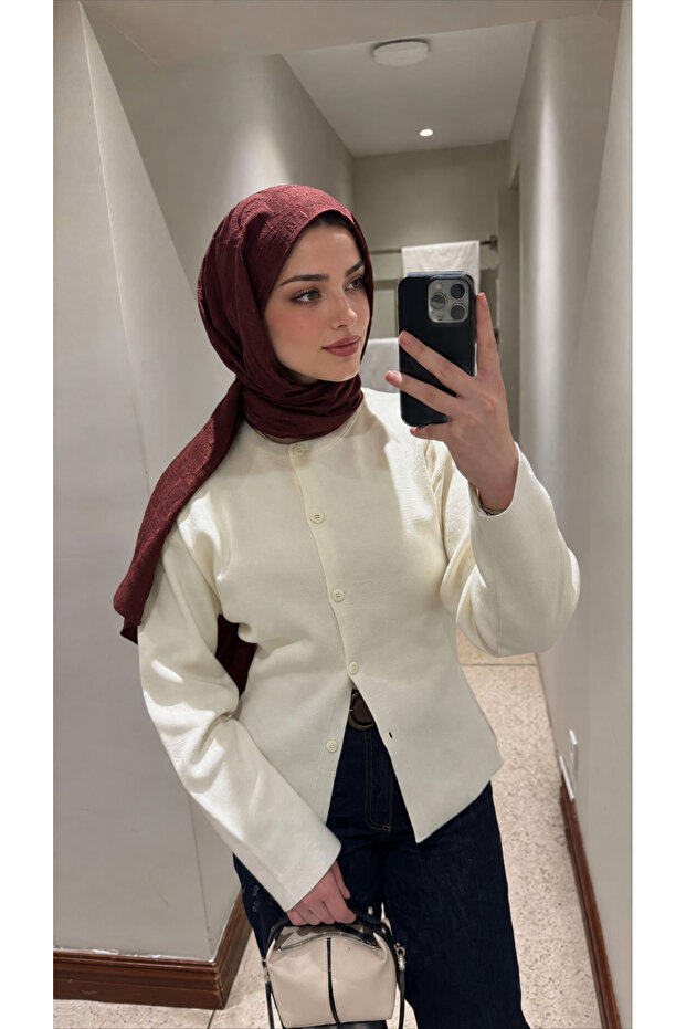 EKRU HIRKA