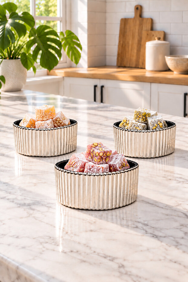 3-Piece Glass Snack Bowl Set 260 ml Silver Titanium Coated Decorative Presentation Bowl Turkish Delight Bowl Gift Dowry Box