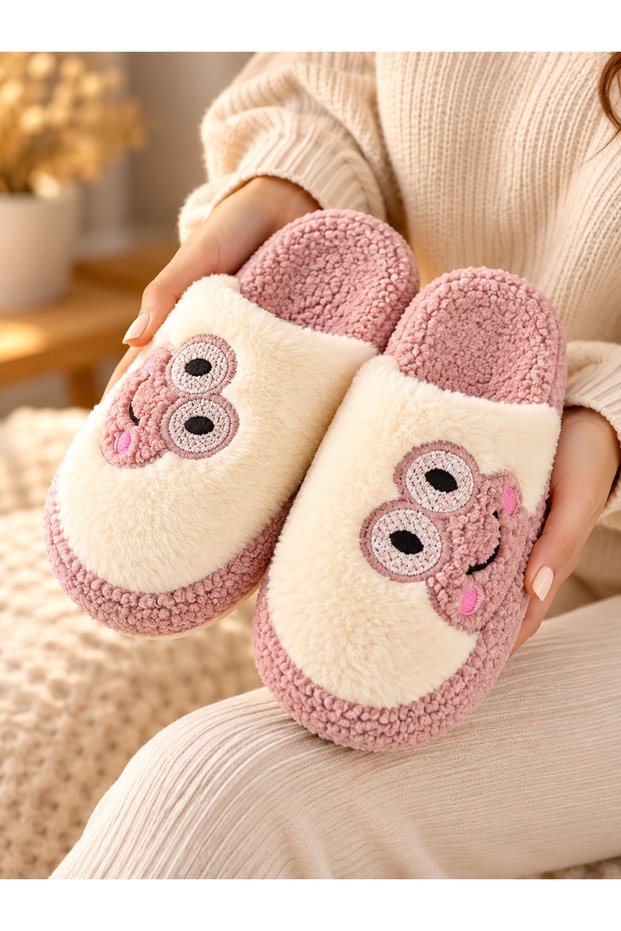 Women's Plush House Slippers with Cute Figures, Closed Front, Soft, Lightweight Sole, Winter Warm Slippers