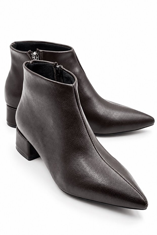 Poca Women's Brown Leather Pointed Toe Low Block Heel Side Zipper Short Boots 4 cm Heel