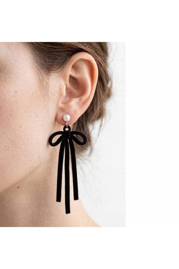 Pearl and Ribbon Earrings