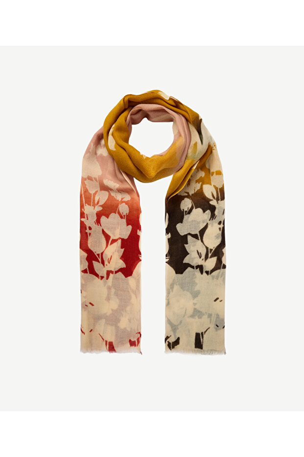 Floral Patterned and Color-Gradient Wool Shawl
