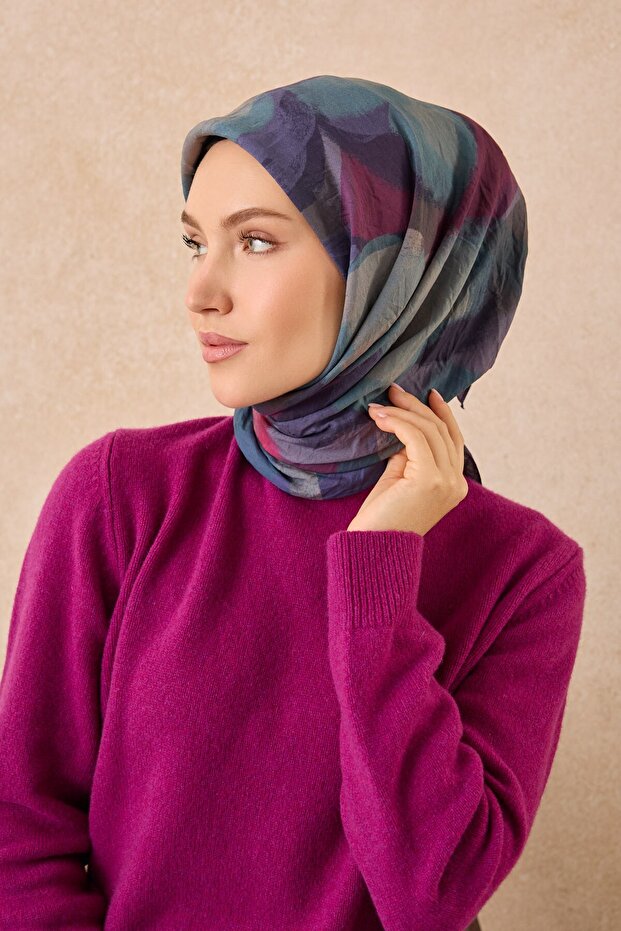 Velora Scarf Watercolor Dark Purple