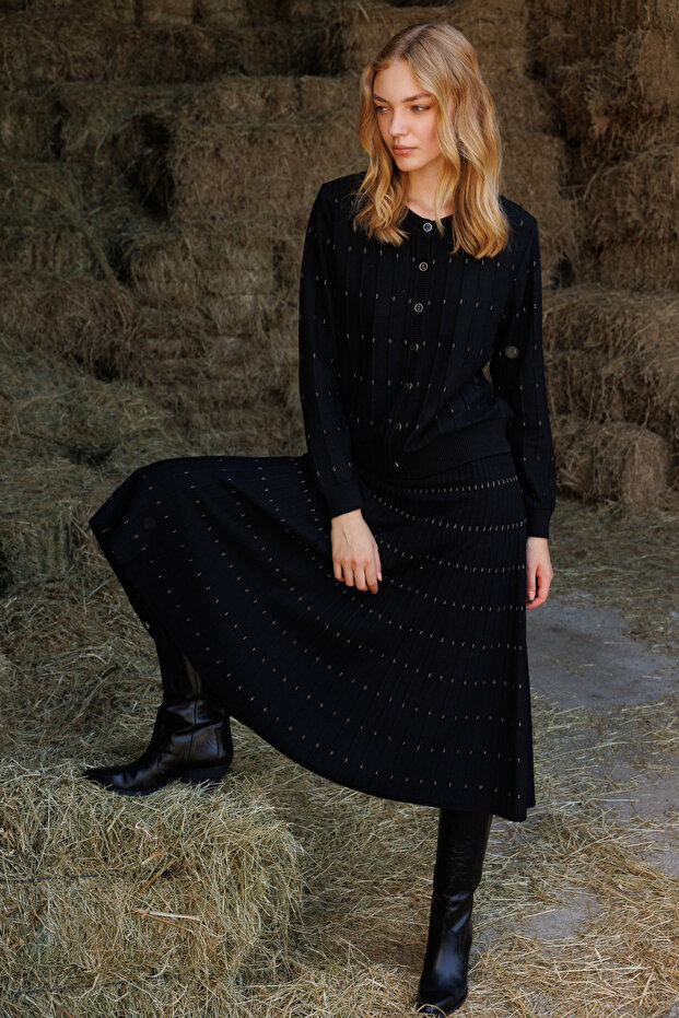 Women's Crew Neck Glittery Striped Knitwear Jacket Black