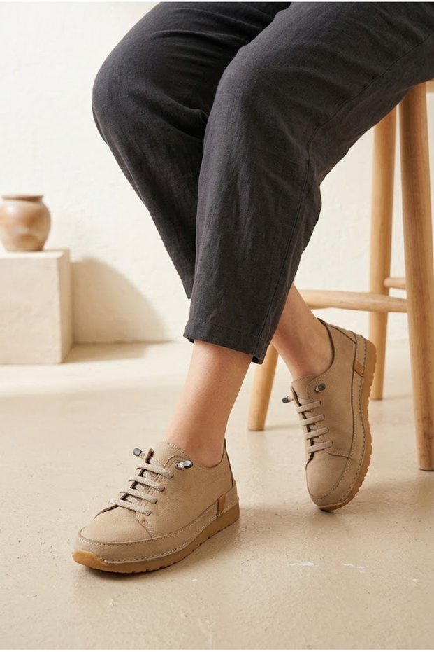 Women's Suede Rubber Laced Flat Sole Casual Shoes Comfortable Moccasin Sneaker Lightweight Walking Shoes