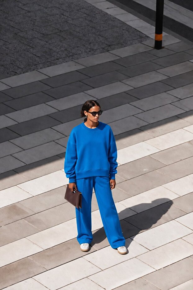 Oversize Kayik Yaka Sweatshirt