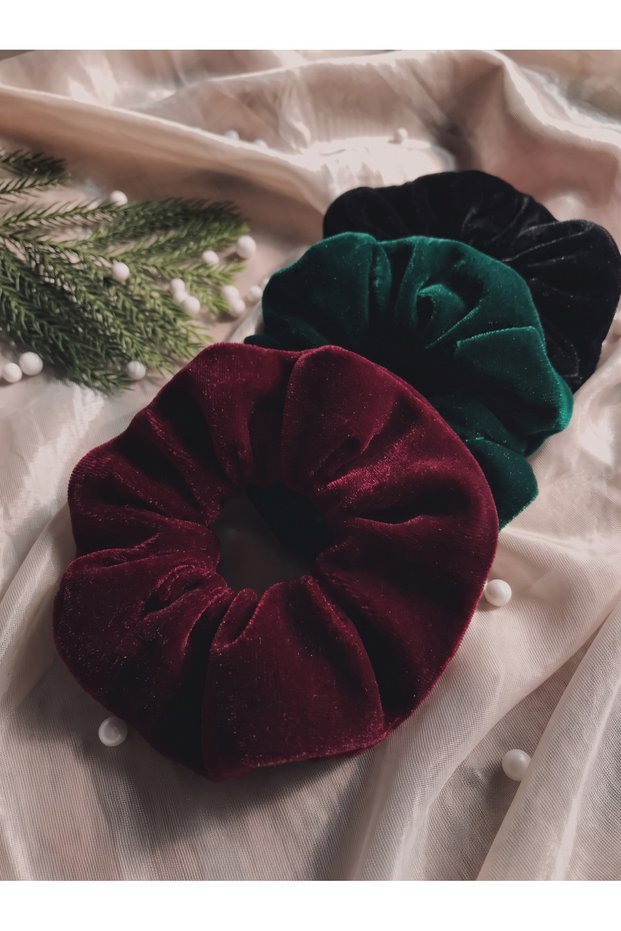 Women's Velvet Buckle Set of 3 Velvet Scrunchies Set