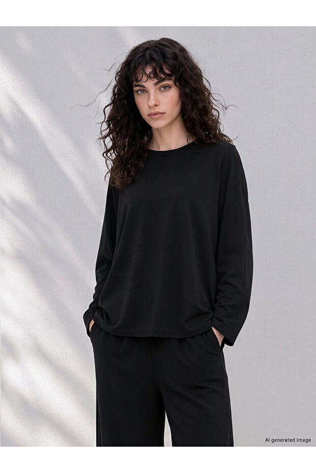 Two Mt Shop Quality Lcw Petite Black Combed Cotton Plain Loose & Generous Long Sleeve Women's T-Shirt