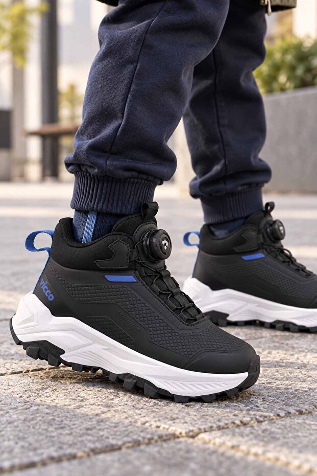 Boy's Black Blue High-Top Sports Shoes Thick-Soled Winter Casual Model