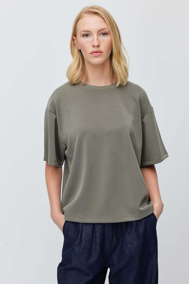 Women's Crew Neck Drop Shoulder T-Shirt