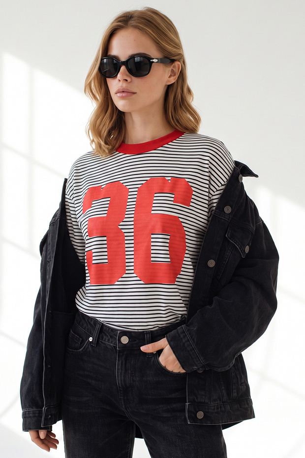 Women's White Printed Sweatshirt with Crest Detail and Cotton Stripes Swt-19000804