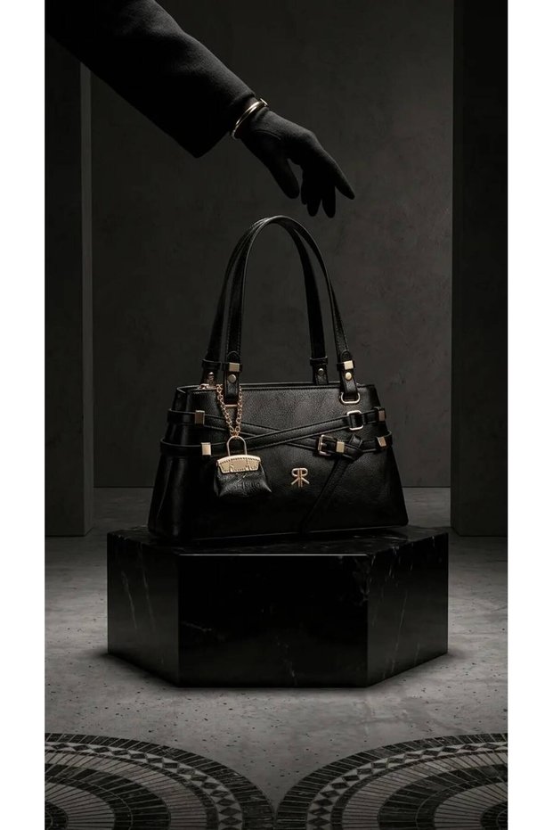 A Quality Very Stylish Chram Gift Shoulder Bag
