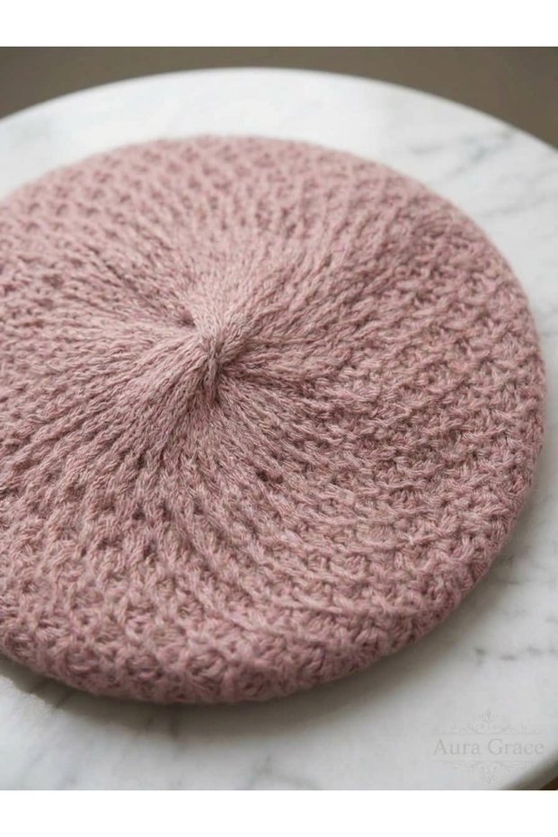 Women's Knitted Painter Hat Basket Weave Soft Textured French Beret Trend Style