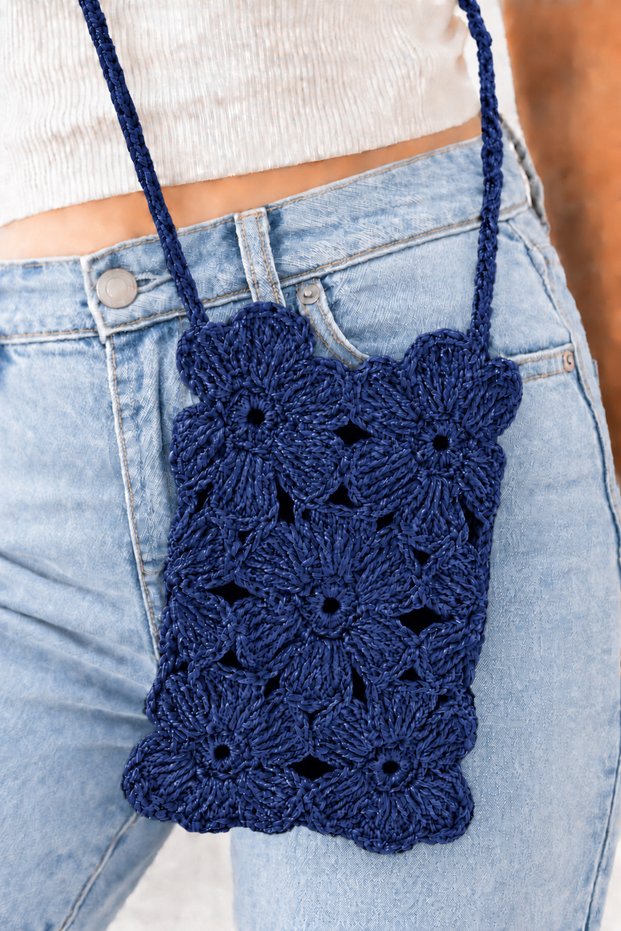 Paper String Hand-Knitted Flower Motif Phone Bag