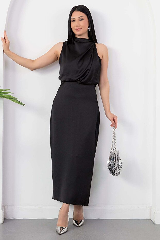 Crew Neck Slit Front Flowy Dress Grs4126