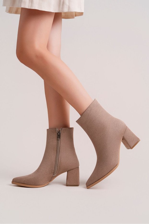 Sueded Leather Material with Pointed Toe, Side Zipper, Heel, Women's Boots