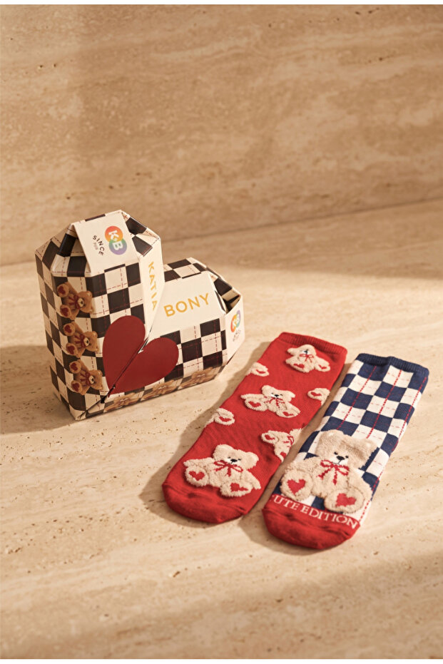Women's Cute Edition Heart Boxed 2-Piece Socks