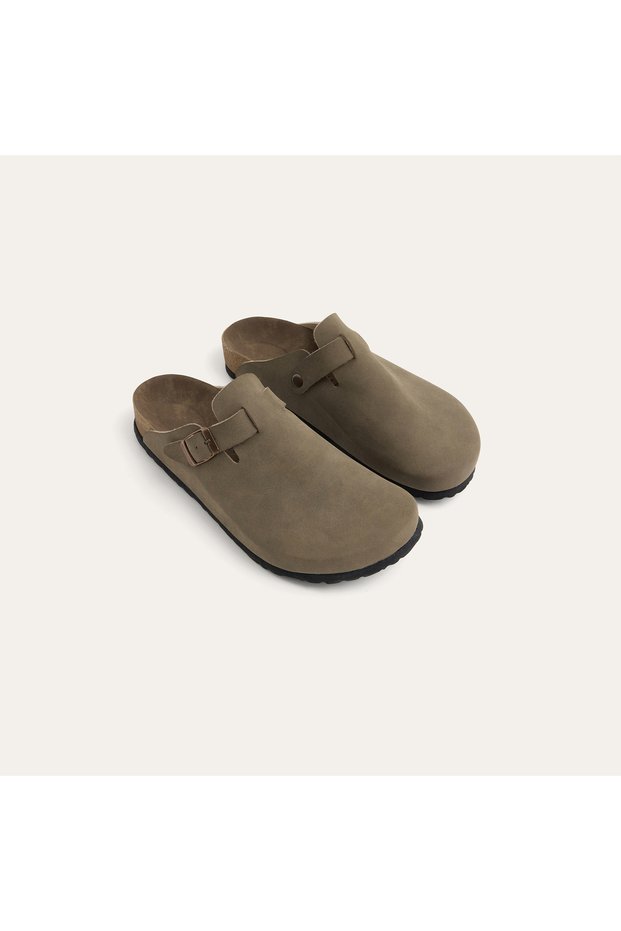 Women's Brown Slippers