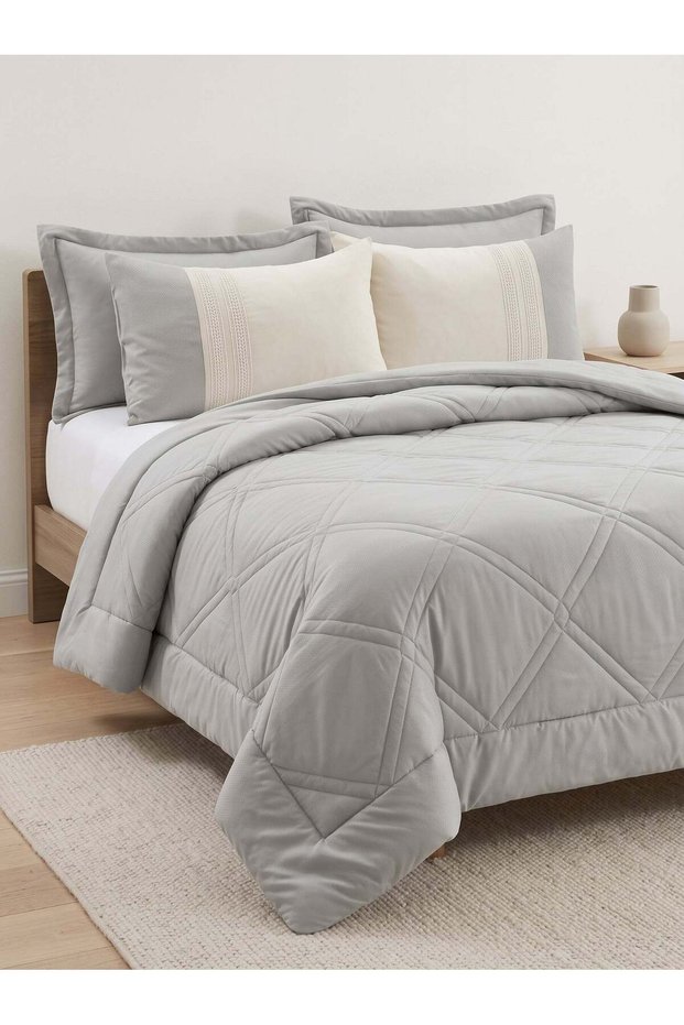 Elite Home Carlotta King Comforter Set 6 Pieces