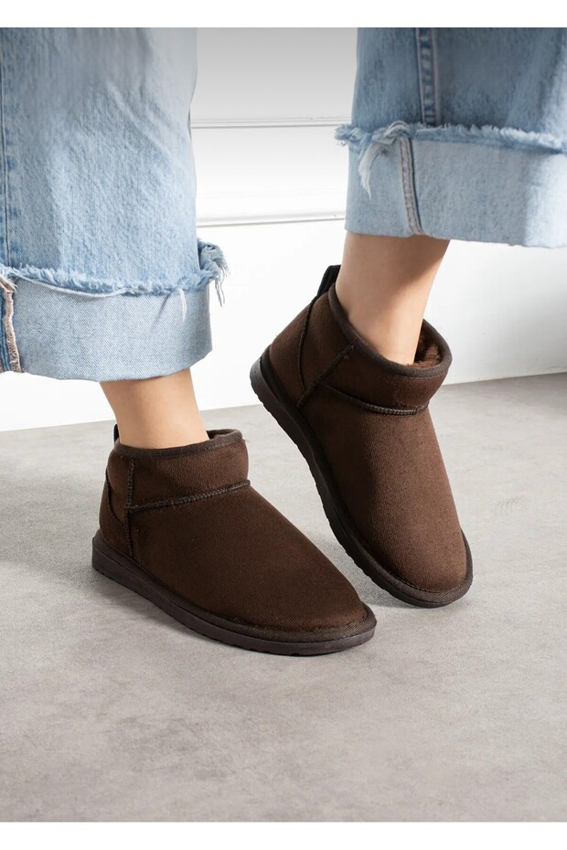 Short Boots with Fur and Flat Sole Ug Model Women's Youth Boots