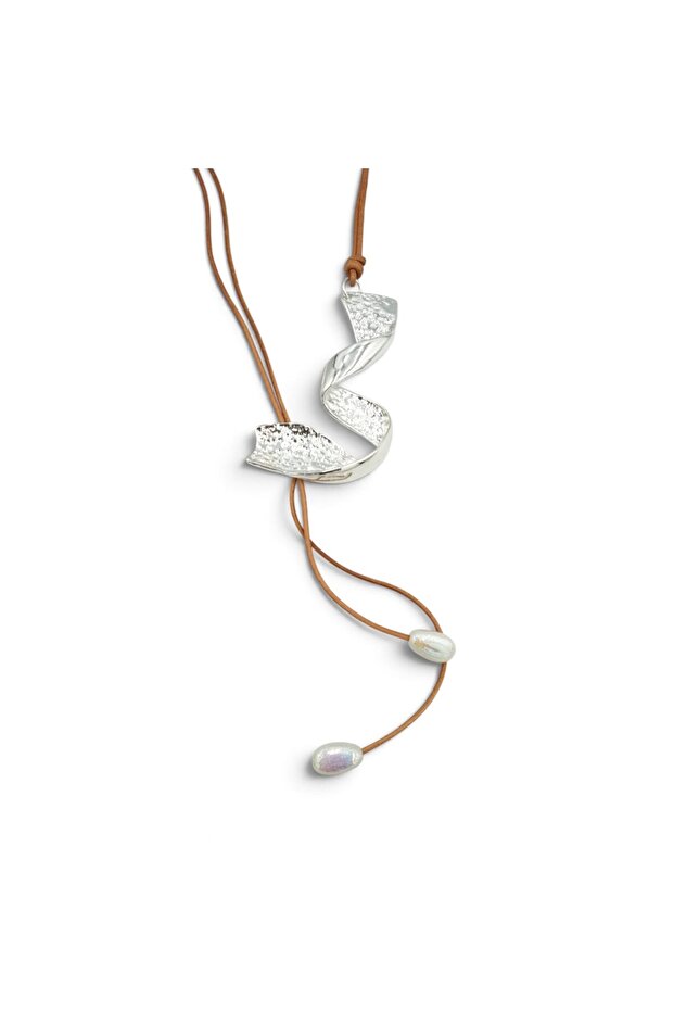 Statement necklaces | chunky form