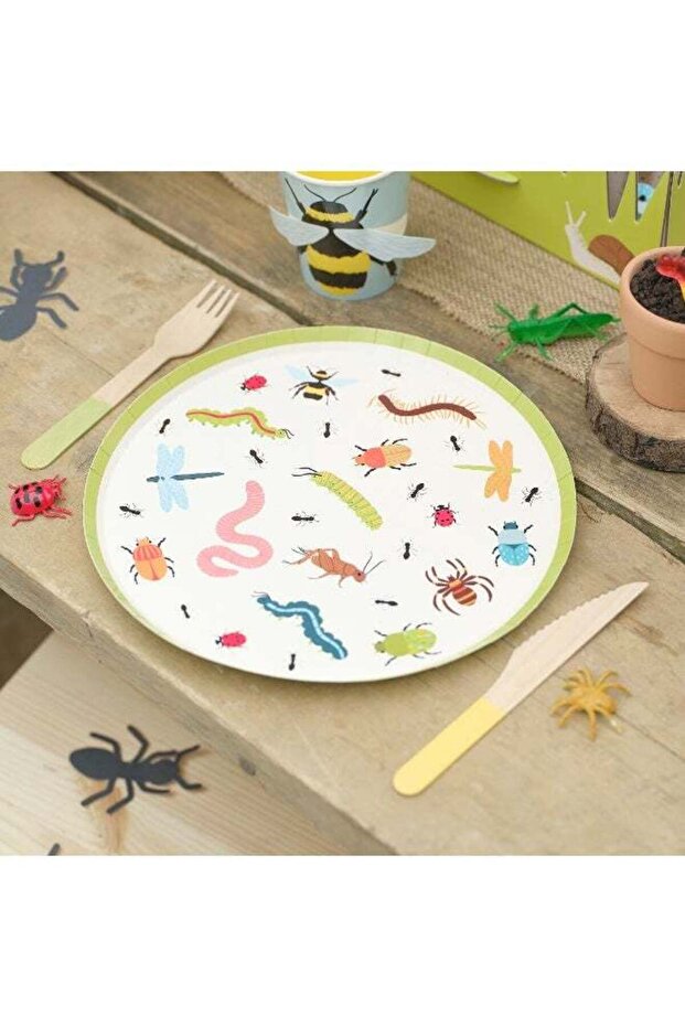 Bug Party Paper Plates