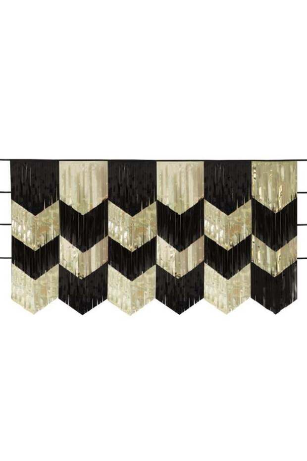 Scallop Fringe Garland
