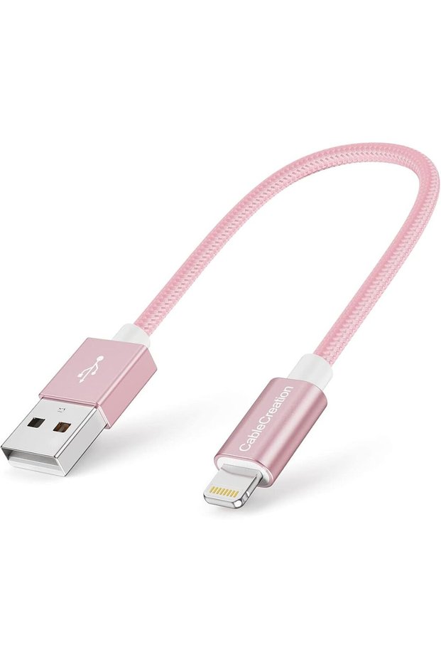 كابل شحن آيفون قصير معتمد من MFi من CableCreation بطول 0.5 قدم