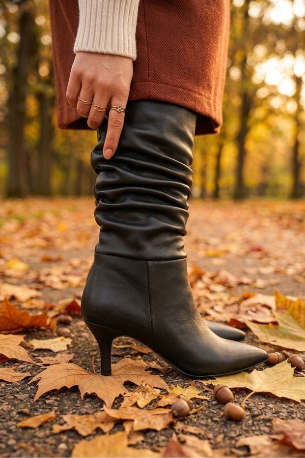 Black Thin Short Heeled Knee-High Boots with Bellows