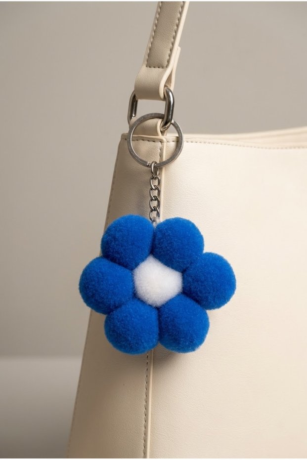 Soft Plush Pompom Daisy Bag Ornament and Keychain Flower Figured Bag Accessory