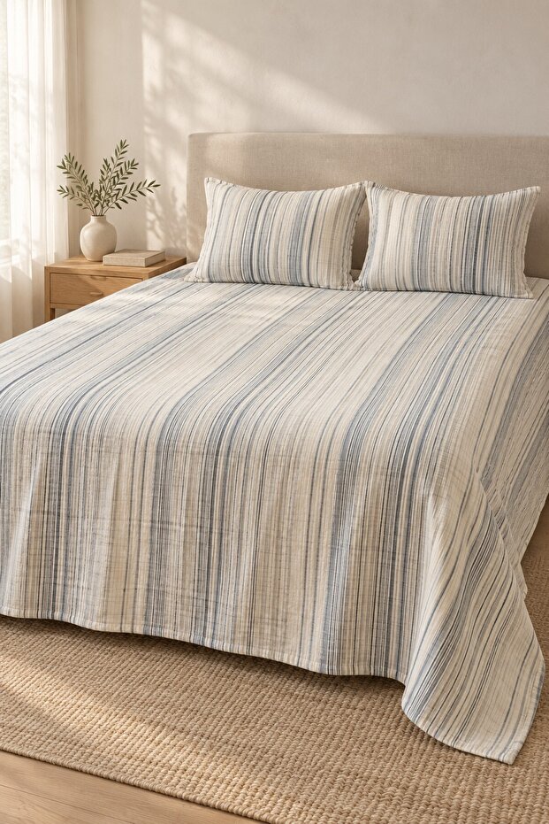 Line Striped Double Bedspread Set 240×260 cm – with 2 Pillowcases
