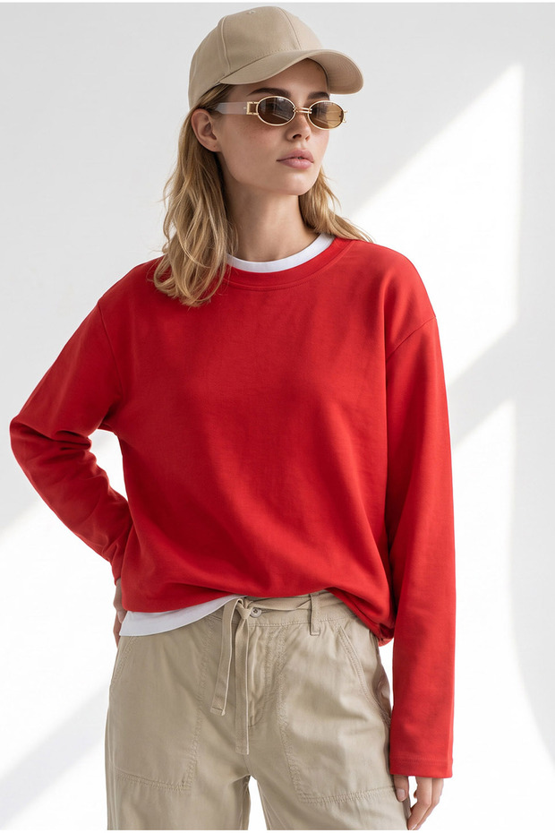 Women's Red Crew Neck Modal Buttoned Draped Basic Sweatshirt Swt-19000803