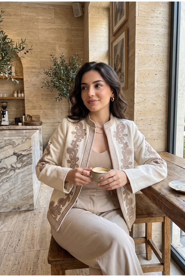 Women's Cream Beige Embroidered Lined Jacket – Special Embroidered High Collar Premium Jacket