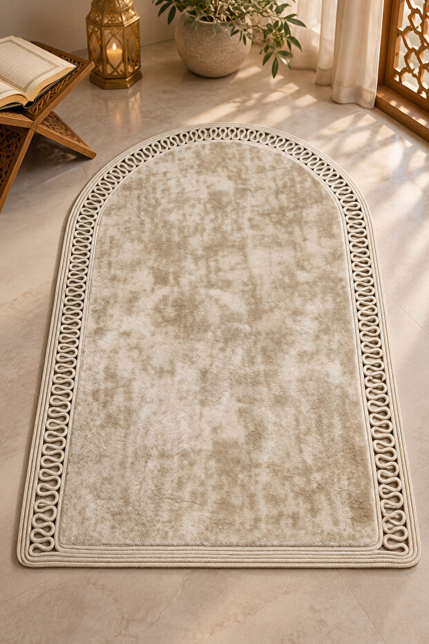 Duru Jute Straw Rope & Plush Prayer Mat with Non-Slip Base, Soft Textured Handmade Decorative Prayer Mat
