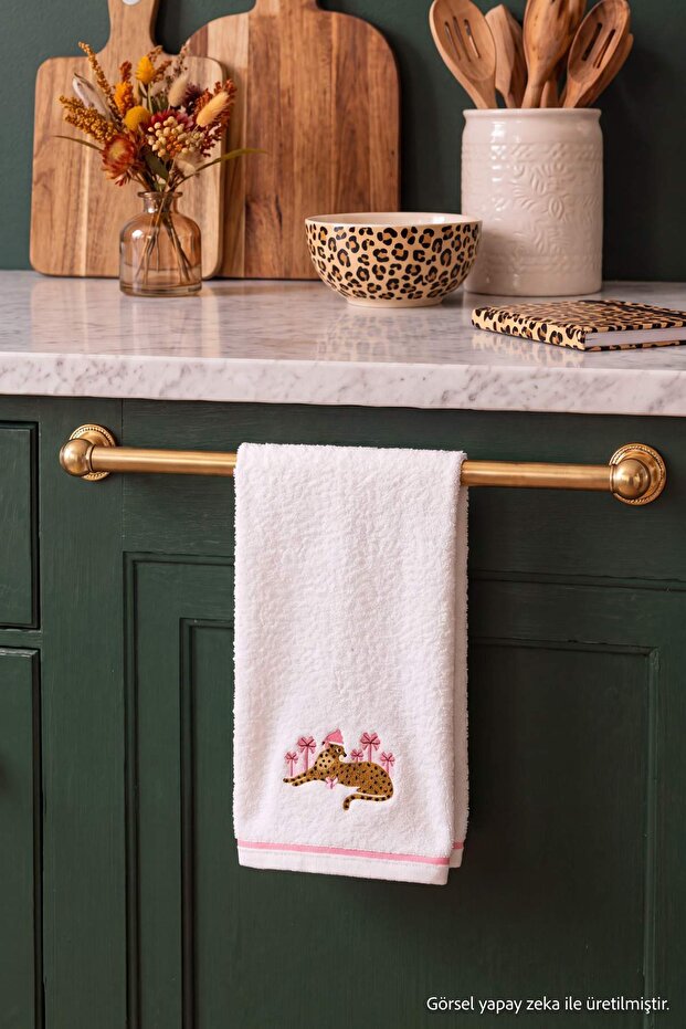 Animal Concept Embroidered Towel 45X70 cm Tphaw27Mh00022