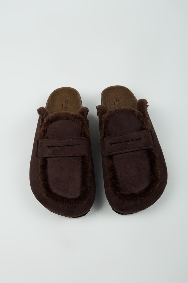 Alka Fur Women's Vegan Leather Brown Sabo Slippers