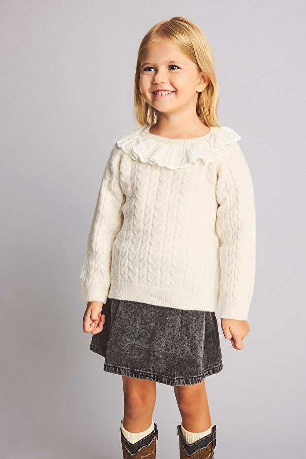 Scalloped Detailed Crew Neck Hair Knit Sweater Baby Girl I7483A526Au