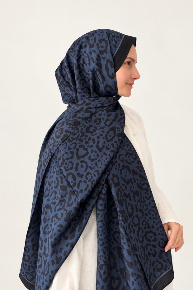 Leopard Pattern Fresh Lena Shawl