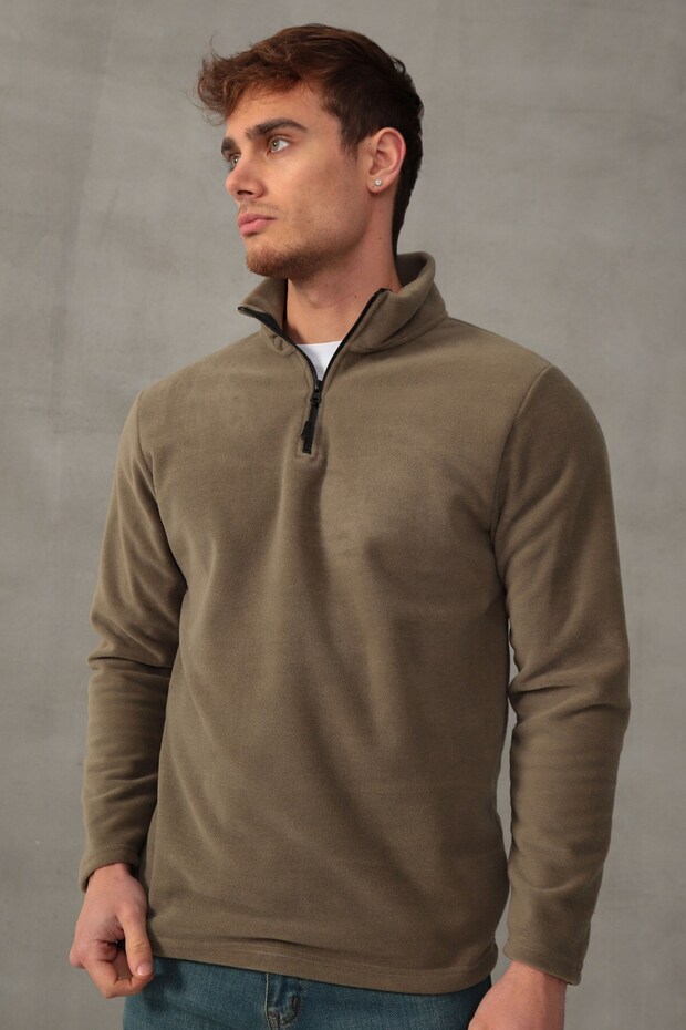 Men's Standard Fit Comfortable Cut Anti-Pilling Cold-Proof Stand Collar Fleece Khaki Sweatshirt