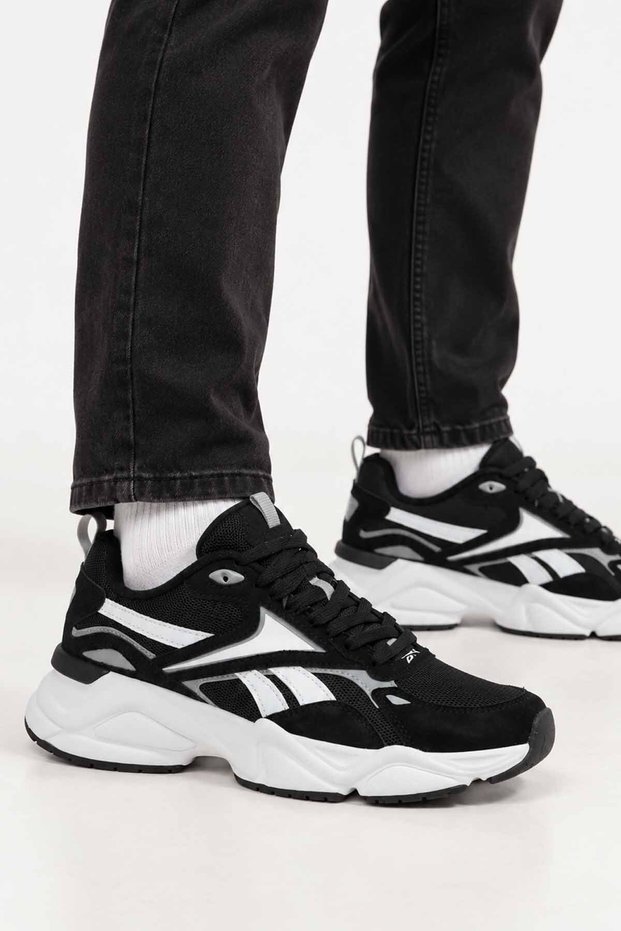 Charge Run Men's Black and White Sneaker Lace-Up Casual Sports Shoes
