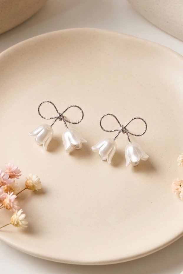 Women's Ribbon Detailed Flower Earrings